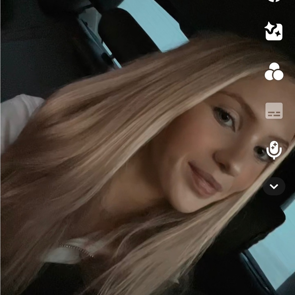 Meet your Posher, Regan